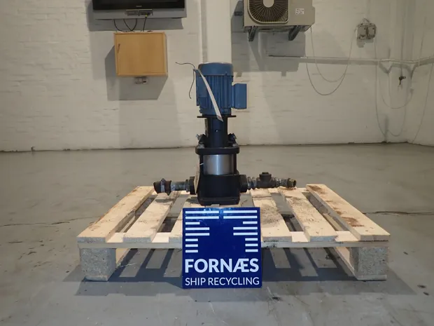 Image 2 of 4 - Grundfos - CR5-4 A-A-A-E