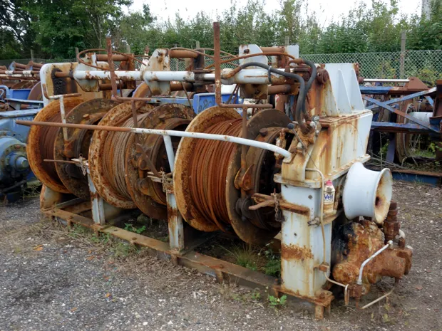 Image 3 of 5 - Trawl winch