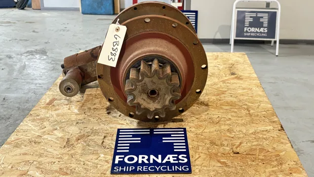 Image 8 of 9 - David Brown - 690108663