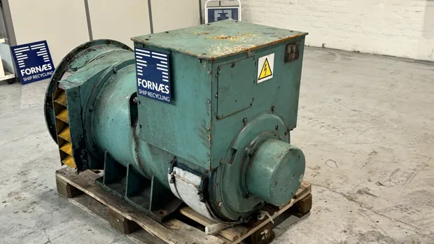 Image 2 of 7 - Stamford - HC.M434C2