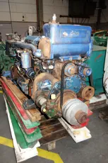 Isuzu - UME120