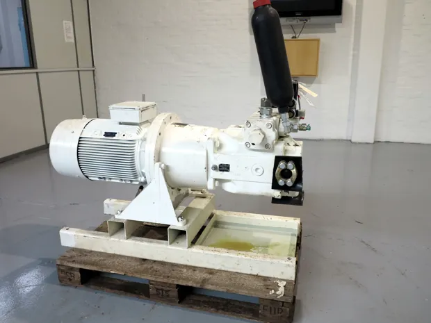 Image 1 of 7 - HP921