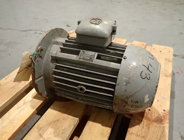 Image 1 of 4 - Elektrokovina - T13