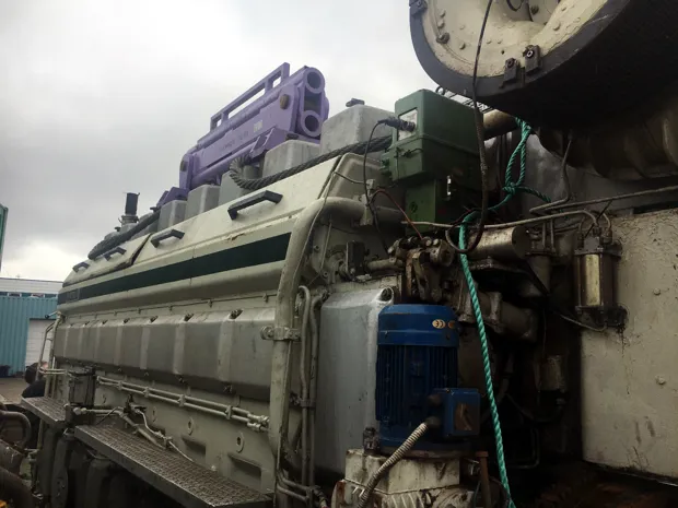 Image 5 of 14 - Wärtsilä - 8R32