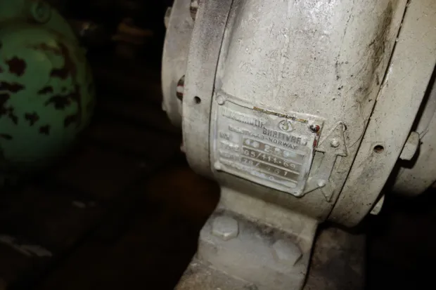 Image 4 of 5 - Brattvaag - G5 /111.69 Clockwise