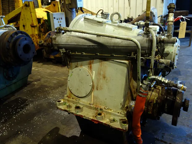 Image 2 of 3 - Ulstein - 220 AGSC