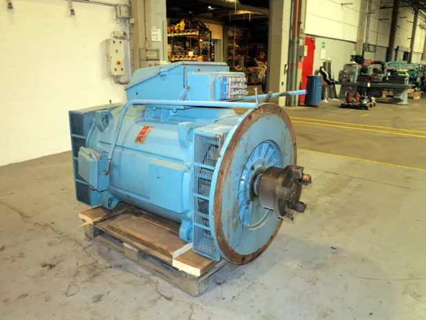 Image 4 of 5 - ABB - PNCB 400 M6V1