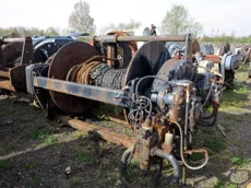 Split winch