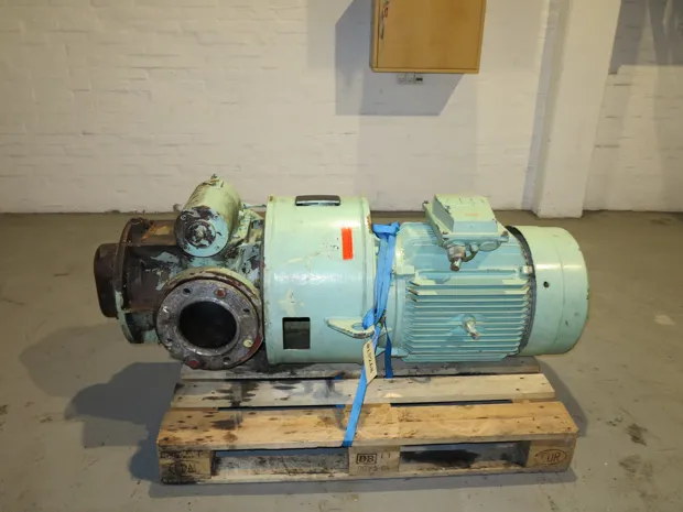 Image 1 of 6 - Per Gjerdrum - V6. 4Zl-67