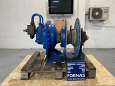 Split winch
