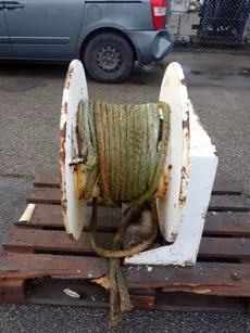 Tackle winch