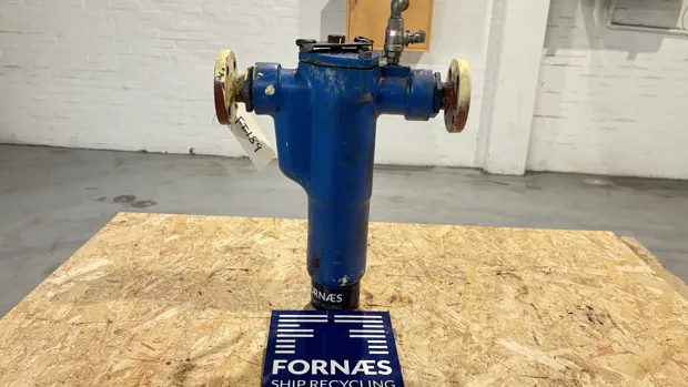 Image 2 of 8 - Boll&Kirch - 1.35.2 DN 1 1/4