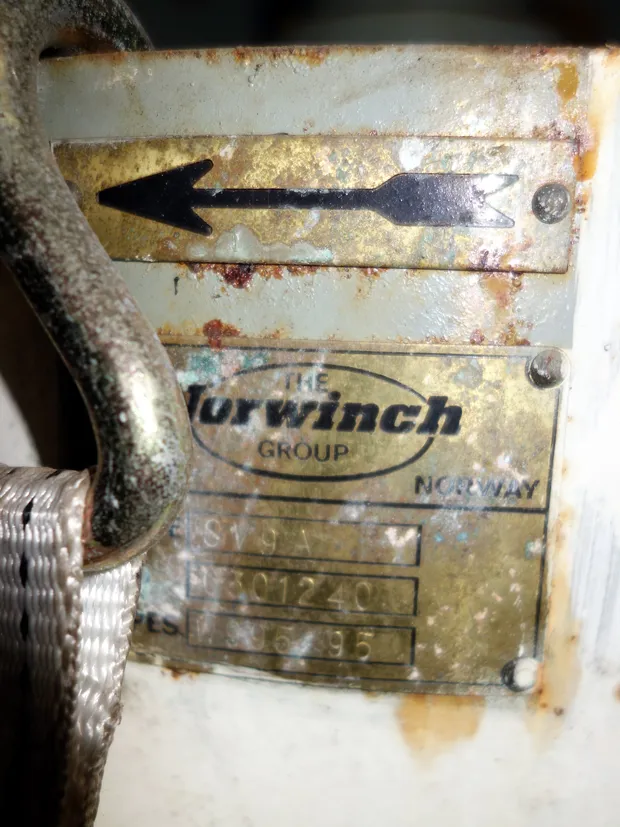 Image 4 of 4 - Norwinch - SV 9 A