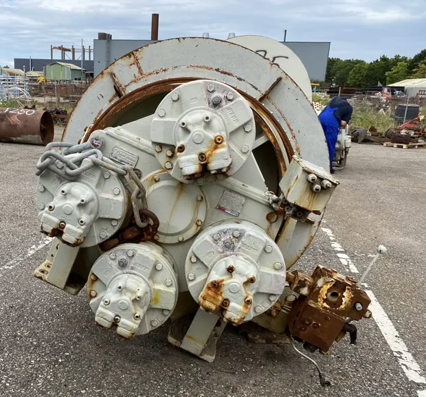 Image 5 of 6 - ND379