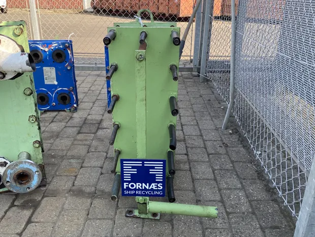 Image 3 of 4 - Alfa Laval  - P.22H. 127-3333 N.T