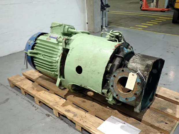 Image 1 of 5 - Hamworthy - D5 X 3VP