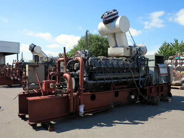 Image 3 of 9 - Deutz