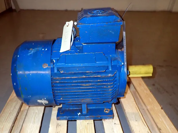 Image 2 of 3 - Hoyer Motors - Y2E2-160M1-2