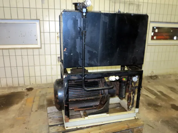 Image 1 of 3 - HS260