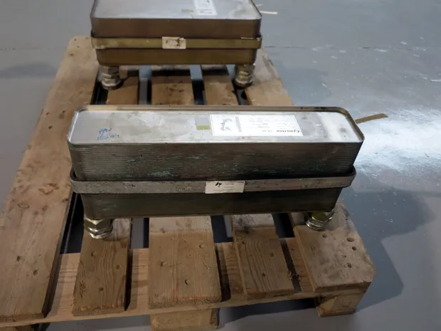 Image 2 of 3 - Oiltech - B25THx80 / 1P-SC-S