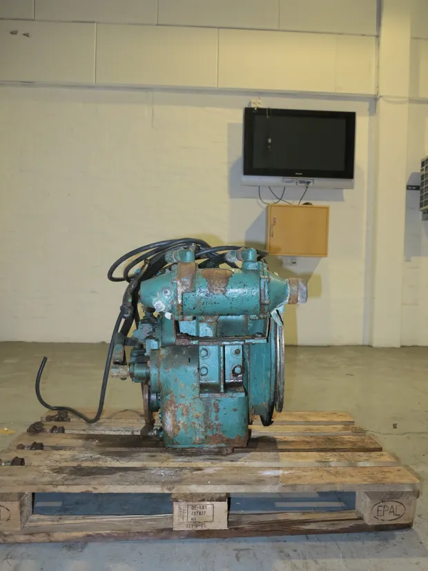 Image 3 of 9 - Twin Disc - MG 509