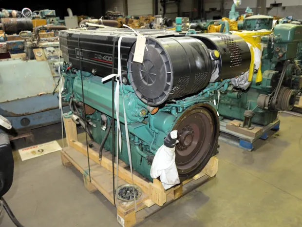 Image 3 of 5 - Volvo - D12D-B MH