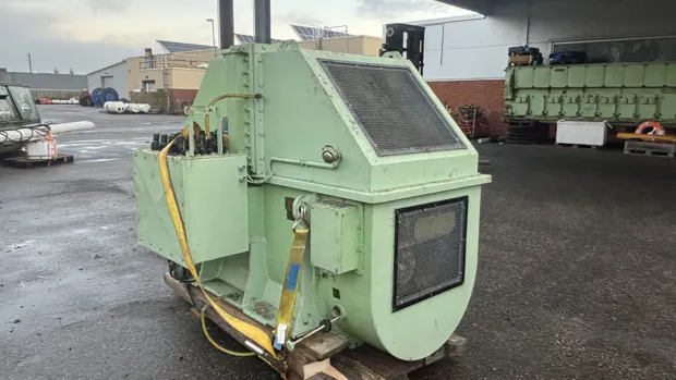 Image 6 of 9 - AEM - SE 500 M4