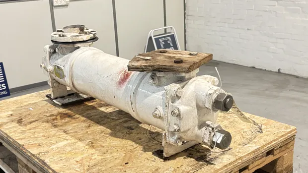 Image 4 of 6 - Bloksma - P20-0-1377