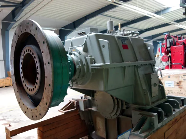 Image 3 of 4 - Reintjes - VAL 4440