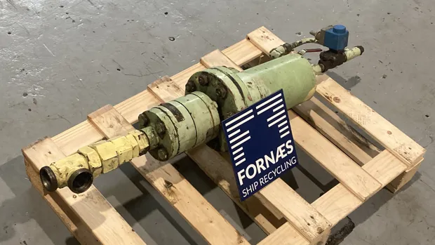 Image 1 of 5 - Sperre - KV 48 CD1