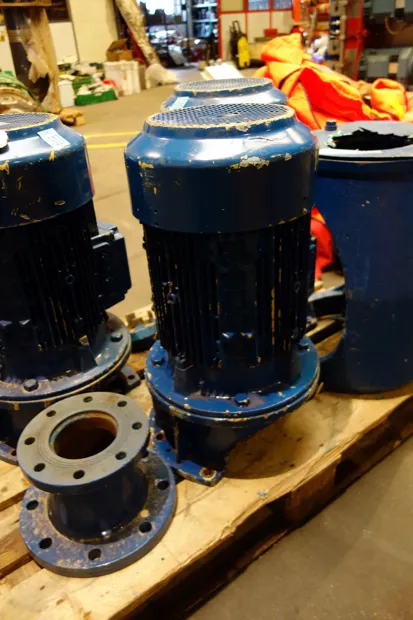 Image 2 of 3 - Johnson Teknik - 7AA160L 04