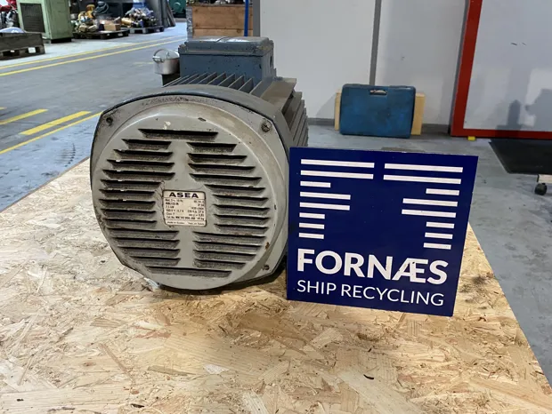 Image 2 of 5 - ASEA  - MBL132 M