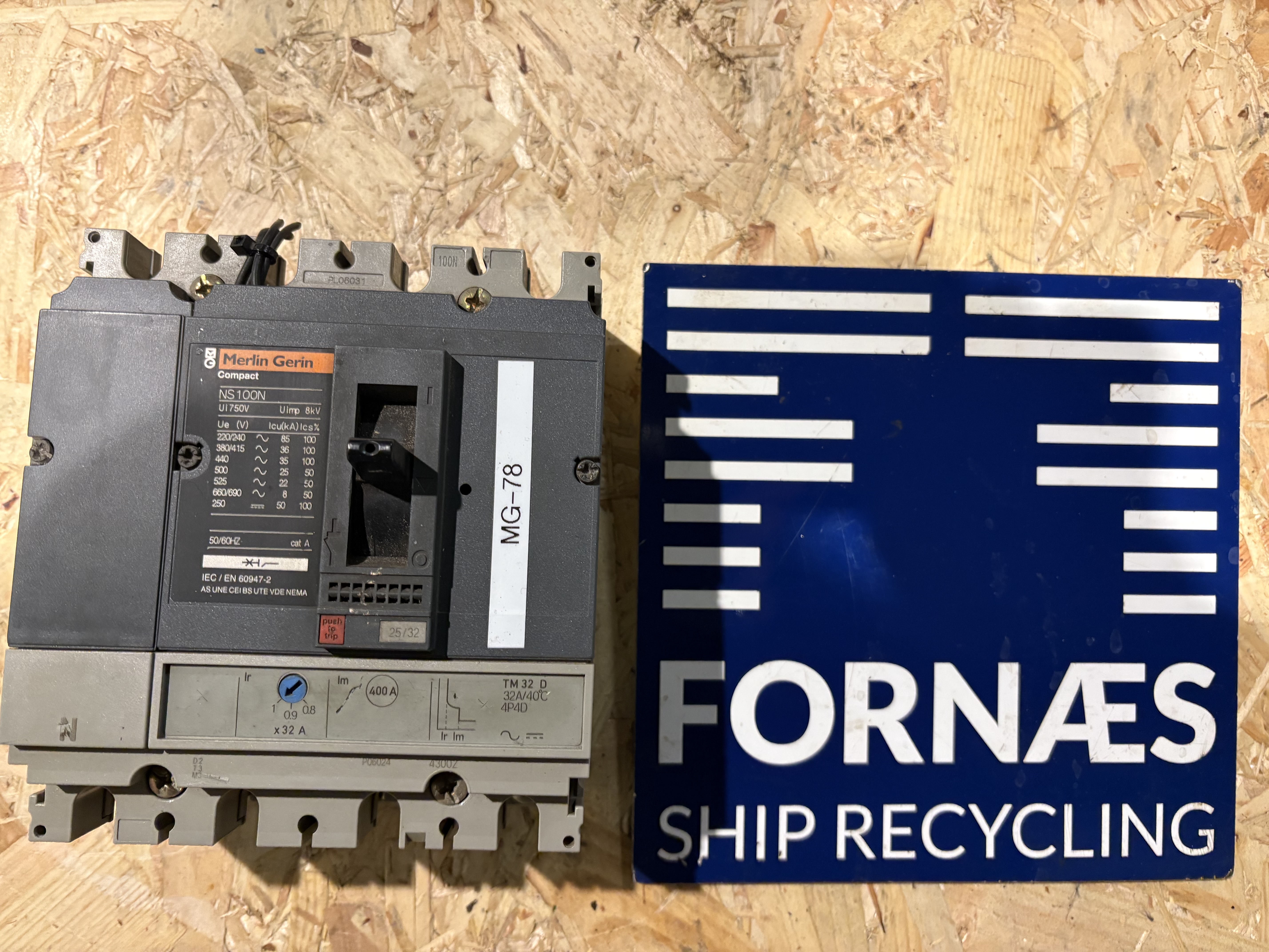 Merlin Gerin - NS100N