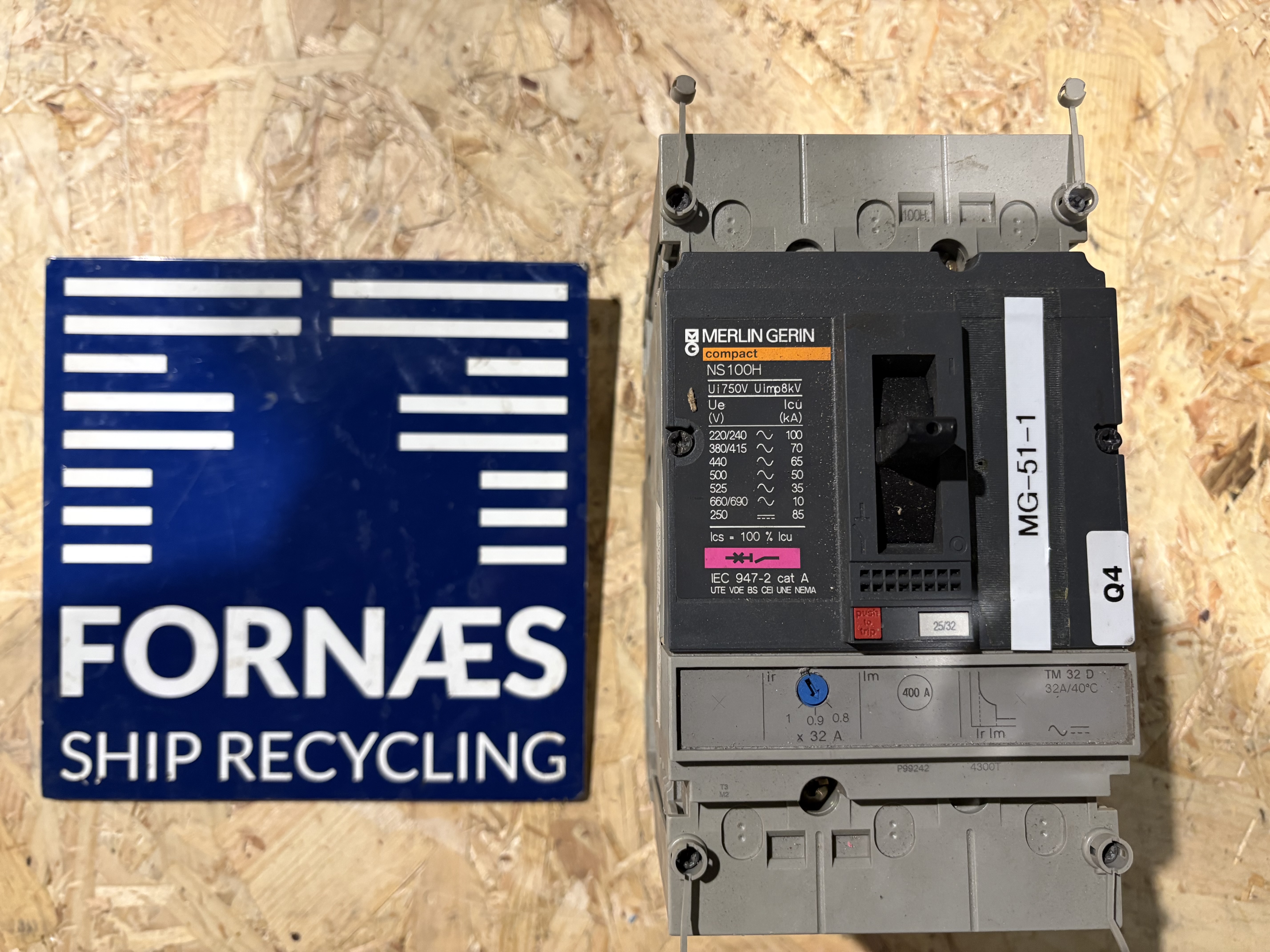 Merlin Gerin - NS100H