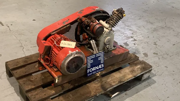 Image 2 of 7 - Espholin - H2