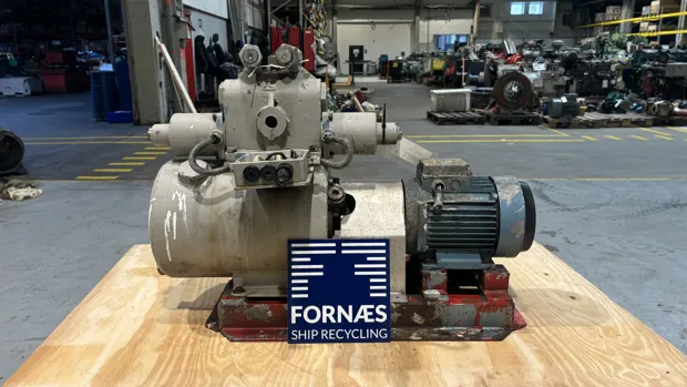 Image 4 of 11 - P161