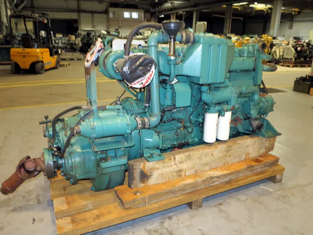 Image 4 of 5 - Volvo - TAMD 121C