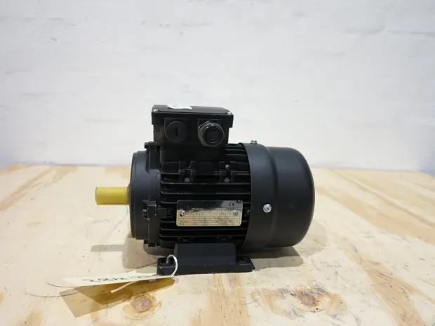 Image 2 of 3 - Hoyer Motors - HMA2-80 2-6