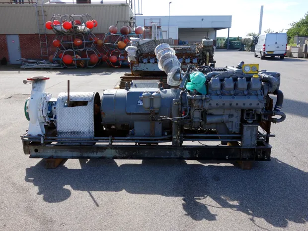 Image 3 of 7 - Mercedes