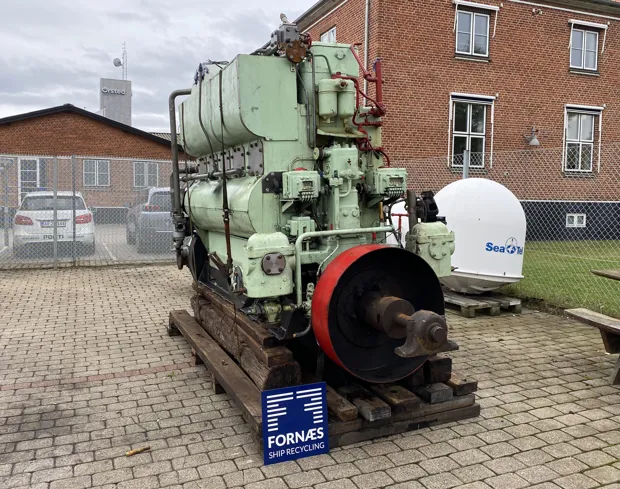 Image 4 of 9 - Brons - GB