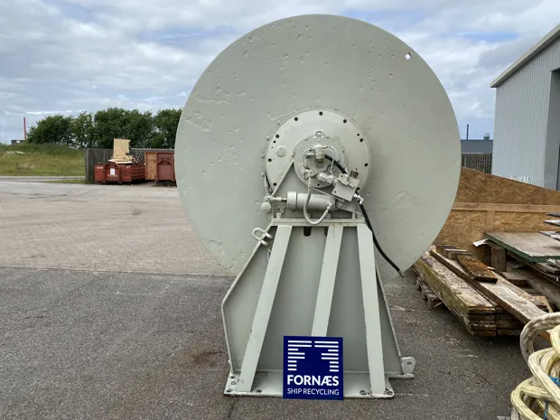 Image 3 of 8 - ND384