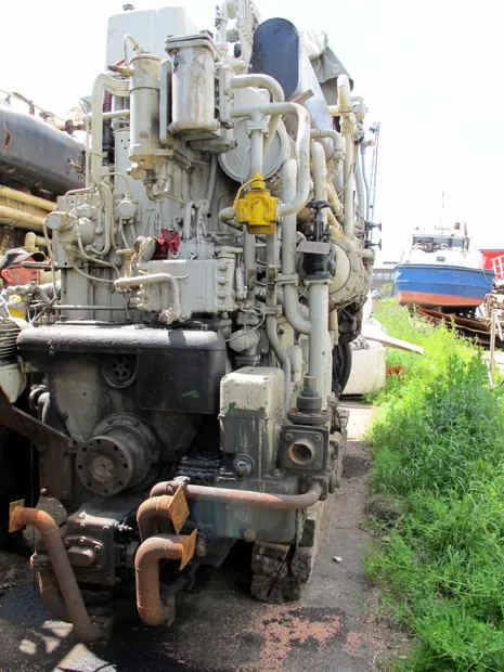 Image 5 of 5 - MaK - 6M 451 AK