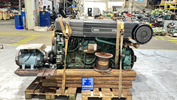 Image 3 of 9 - Volvo Penta  - D12D-E MH