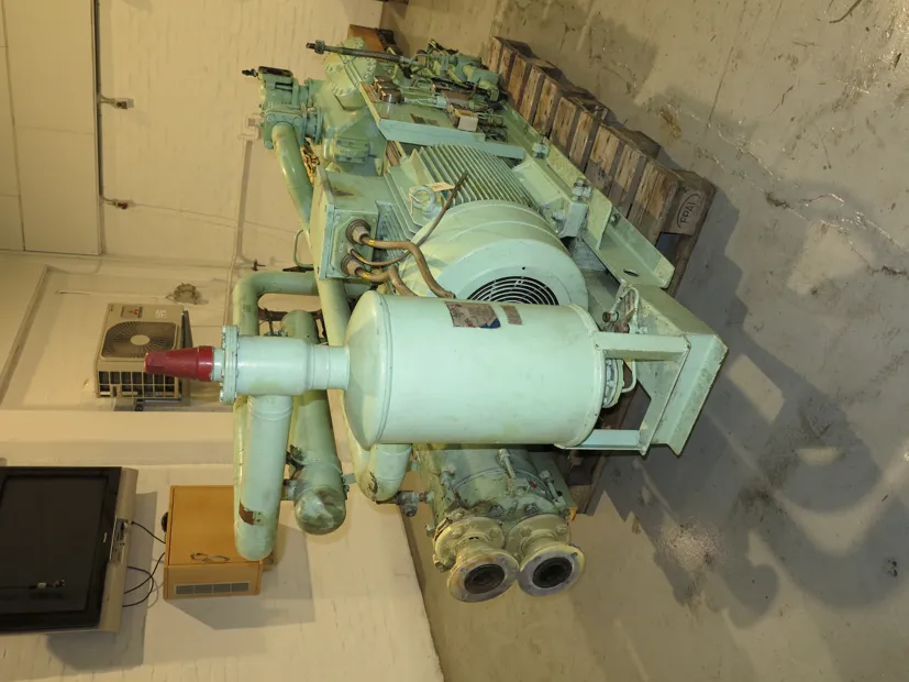 Image 4 of 7 - Carlyle - 5H86-394