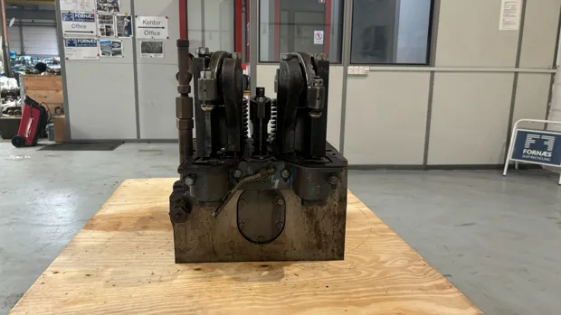 Image 5 of 11 - Nohab - F2 16V