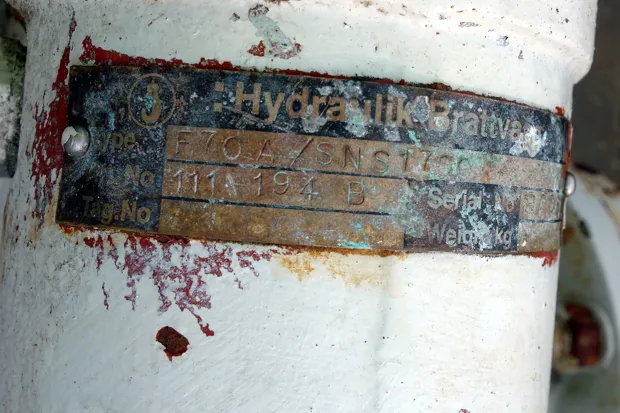 Image 2 of 3 - Brattvaag - F70A / SNS 1700