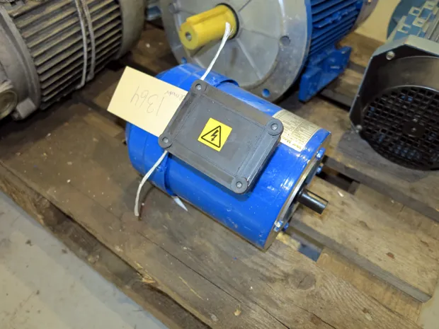 Image 1 of 2 - Mono - E706050M