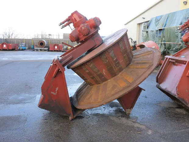 Image 1 of 9 - Chain wheel