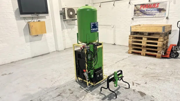 Image 7 of 9 - Gardner denver - ESR5/8