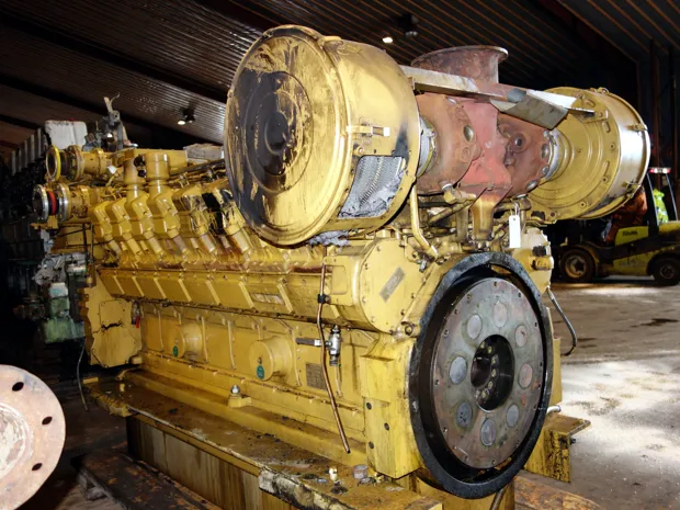 Image 2 of 7 - Caterpillar - 3516 DI